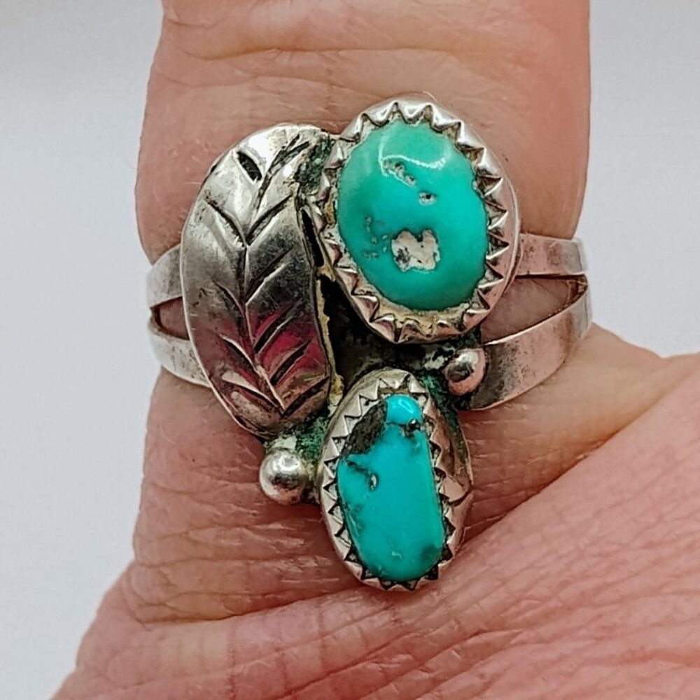 Navajo Old Pawn Turquoise Sterling Silver Ring Size 6.5 Feather Design